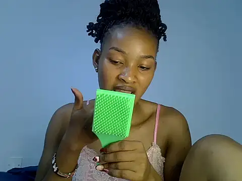 Snapshot of cute-alexis chatting on 20, 10, 2025 cute-alexis online show from 20, 10, 2025