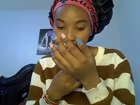 Snapshot of cute-alexis chatting on 10, 5, 2026 cute-alexis online show from 10, 5, 2026