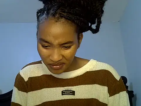 Snapshot of cute-alexis chatting on 12, 6, 2026 cute-alexis online show from 12, 6, 2026
