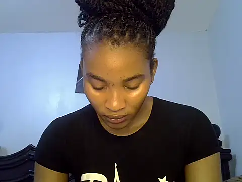 Snapshot of cute-alexis chatting on 19, 6, 2026 cute-alexis online show from 19, 6, 2026