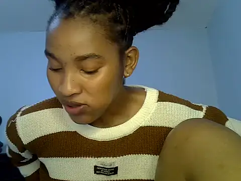 Snapshot of cute-alexis chatting on 23, 6, 2026 cute-alexis online show from 23, 6, 2026