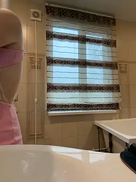 -RIVIERA- online show from 2, 12, 2025