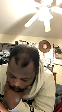 Snapshot of goodboybaddaddy chatting on 14, 2, 2025 goodboybaddaddy online show from 14, 2, 2025