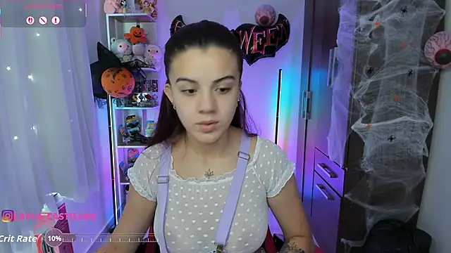 Layla castilloo online show from 3, 11, 2025