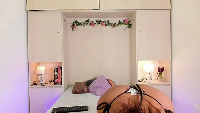 KendallRosse1 online show from 19, 11, 2025