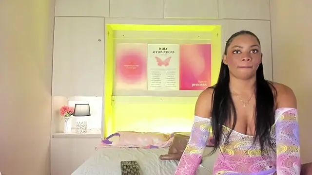 KendallRosse1 online show from 28, 2, 2026