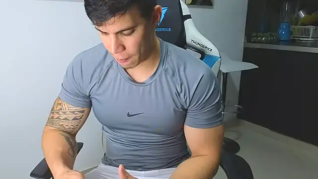 Ethanstill1 online show from 7, 2, 2025