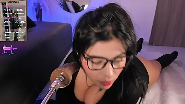 Danna adams01 online show from 27, 5, 2026
