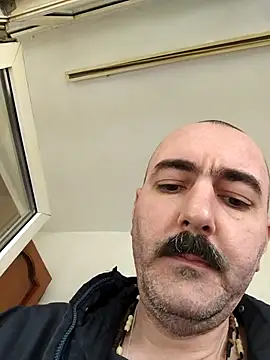 Snapshot of Maryo0001 chatting on 4, 10, 2025 Maryo0001 online show from 4, 10, 2025