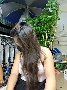 lyna bl online show from 12, 9, 2025