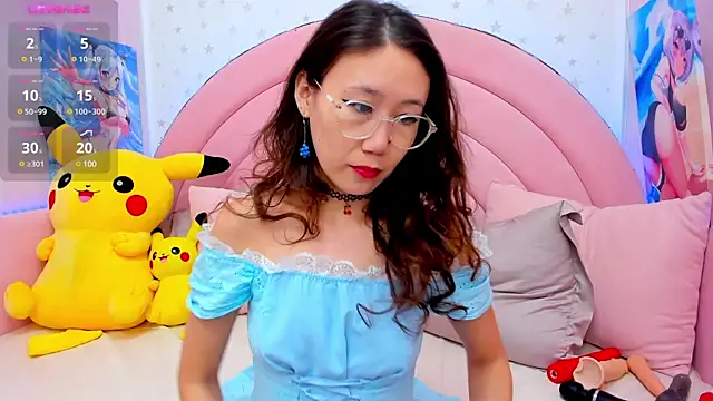 Nao  Chan  online show from 14, 2, 2025