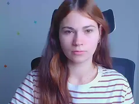 Snapshot of Loon_Amore chatting on 4, 11, 2025 Loon Amore online show from 4, 11, 2025