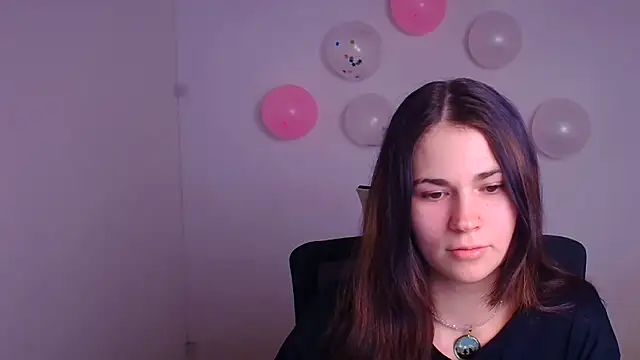 Loon Amore online show from 18, 2, 2025