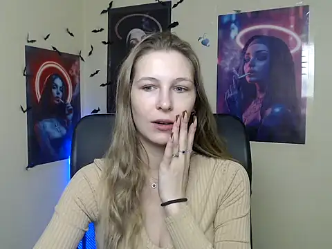 Snapshot of StrangerGi chatting on 26, 5, 2026 StrangerGi online show from 26, 5, 2026