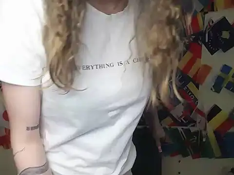 StrangerGi online show from 5, 3, 2026