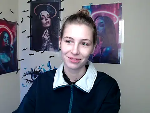 StrangerGi online show from 23, 10, 2025