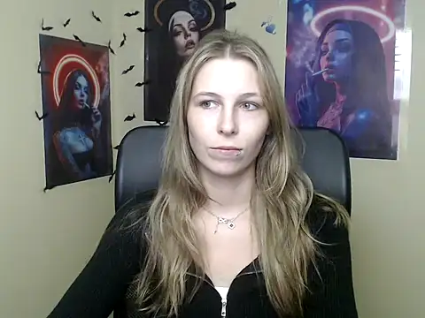Snapshot of StrangerGi chatting on 29, 5, 2026 StrangerGi online show from 29, 5, 2026