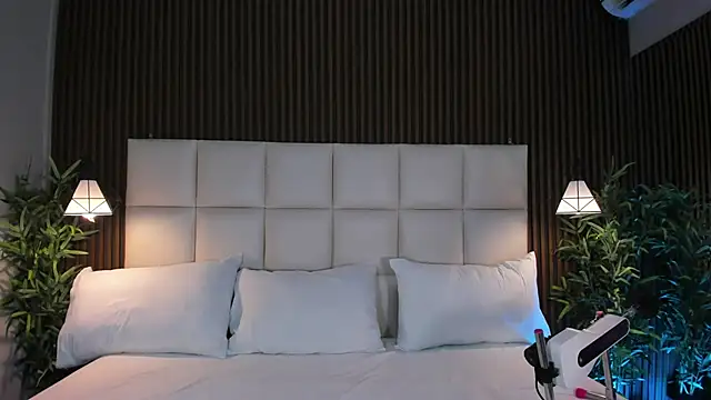 CailynBrowm online show from 8, 11, 2025