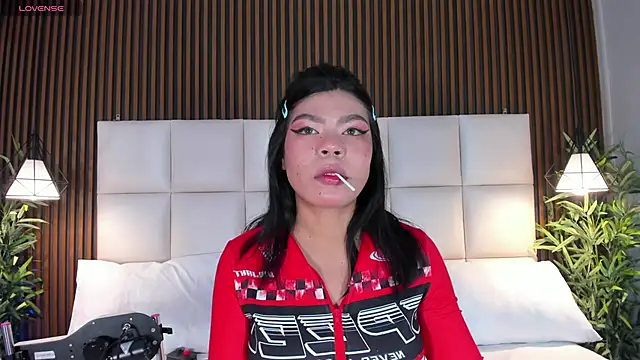 CailynBrowm online show from 14, 11, 2025