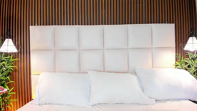 CailynBrowm online show from 20, 12, 2025