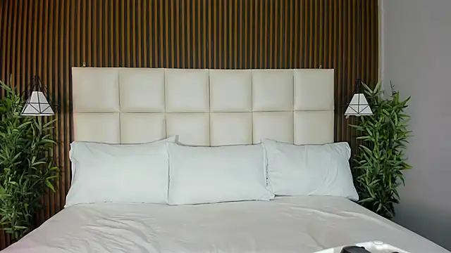 CailynBrowm online show from 12, 11, 2025