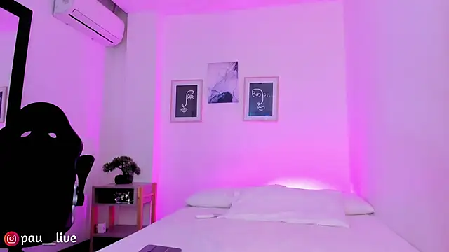 pau live online show from 10, 11, 2025