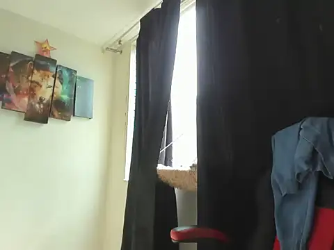 liiarosex online show from 24, 6, 2026