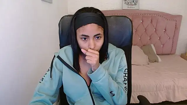 shaneelle online show from 8, 3, 2025