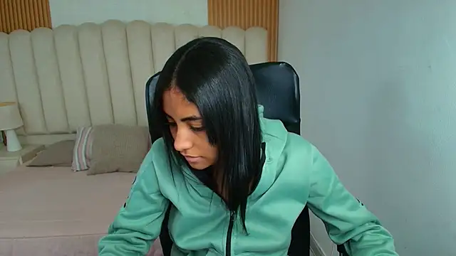 shaneelle online show from 18, 2, 2026