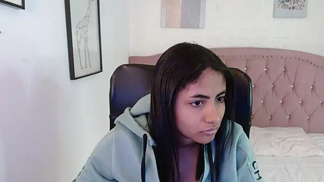 shaneelle online show from 3, 11, 2025