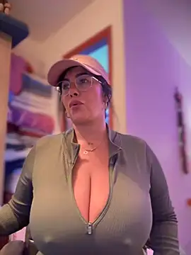 Saorii kiido online show from 24, 10, 2025