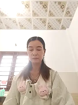 Sexy-ladyboobs20 online show from 10, 5, 2026