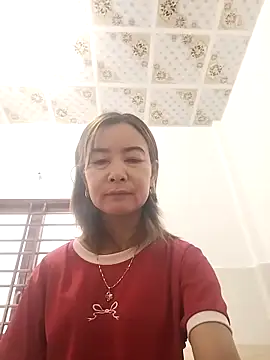 Sexy-ladyboobs20 online show from 9, 10, 2025