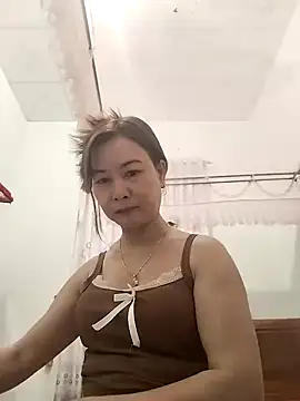 Sexy-ladyboobs20 online show from 20, 1, 2025