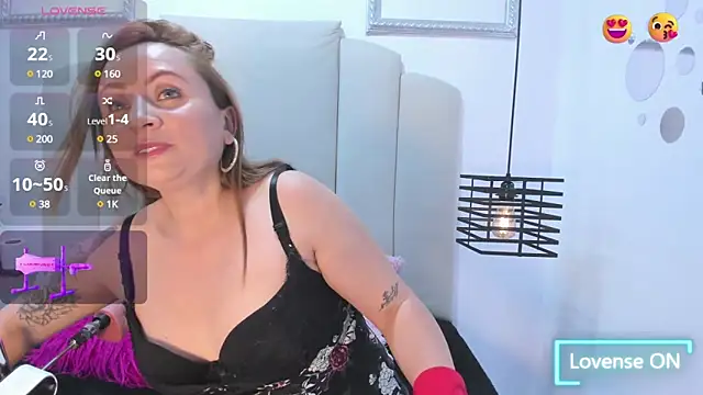 Grettel-ramirez online show from 2, 3, 2025