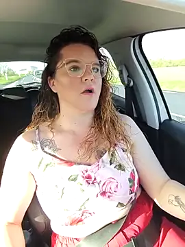 XXJulieXXhot online show from 25, 3, 2026