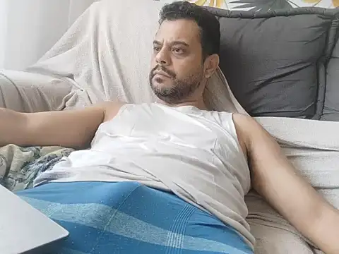 HornyBeachBoyBR online show from 19, 9, 2025