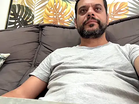 HornyBeachBoyBR online show from 9, 5, 2026