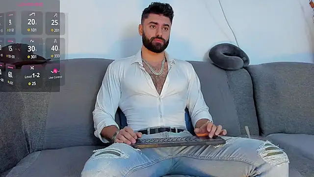 Snapshot of RawAdam chatting on 6, 2, 2025 RawAdam online show from 6, 2, 2025