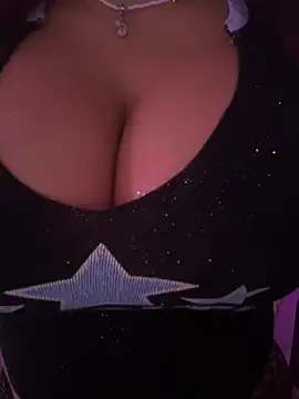 izanmiller2001 online show from 29, 3, 2026