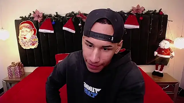 soft attraction online show from 3, 12, 2025