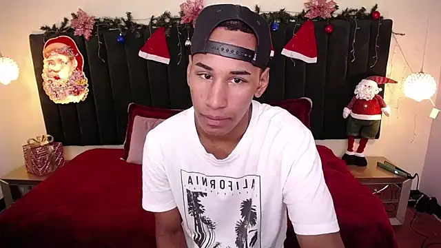 Snapshot of soft_attraction chatting on 20, 11, 2025 soft attraction online show from 20, 11, 2025