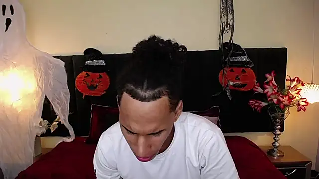 Snapshot of soft_attraction chatting on 29, 10, 2025 soft attraction online show from 29, 10, 2025