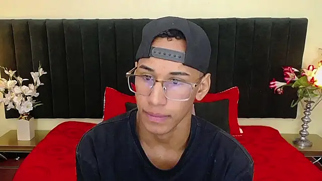 Snapshot of soft_attraction chatting on 6, 12, 2024 soft attraction online show from 6, 12, 2024