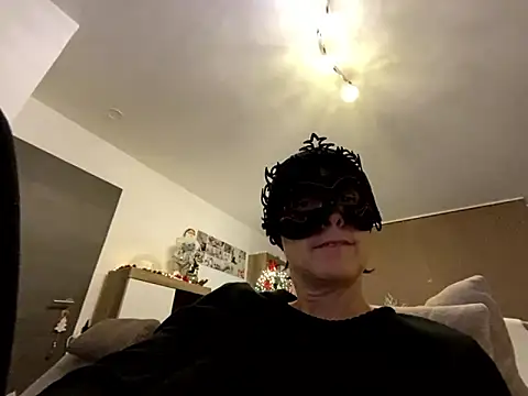 Marilou1983 online show from 8, 1, 2026