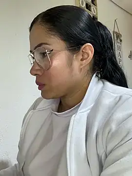 Snapshot of Sweet__Nurse1 chatting on 6, 5, 2026 Sweet Nurse1 online show from 6, 5, 2026