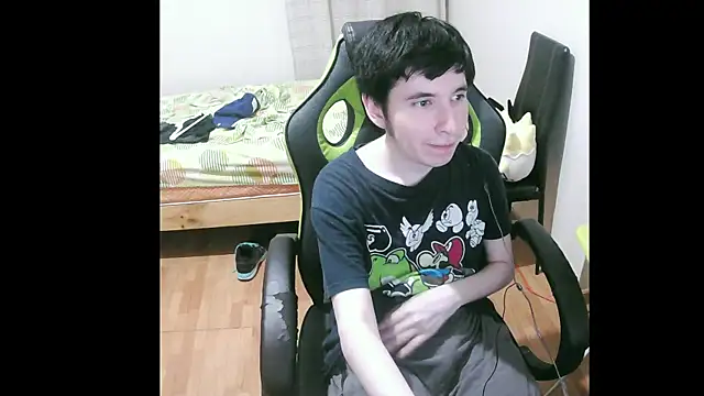 Twink martinboy online show from 28, 1, 2025