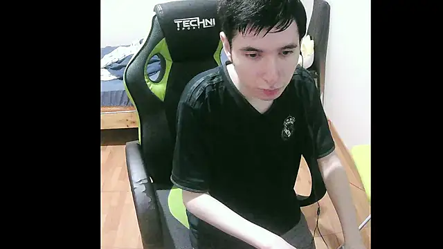 Twink martinboy online show from 23, 12, 2024