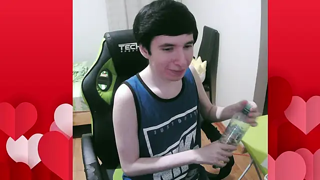 Twink martinboy online show from 5, 3, 2025