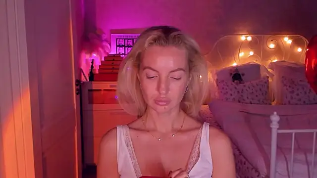 aestetick online show from 10, 2, 2026